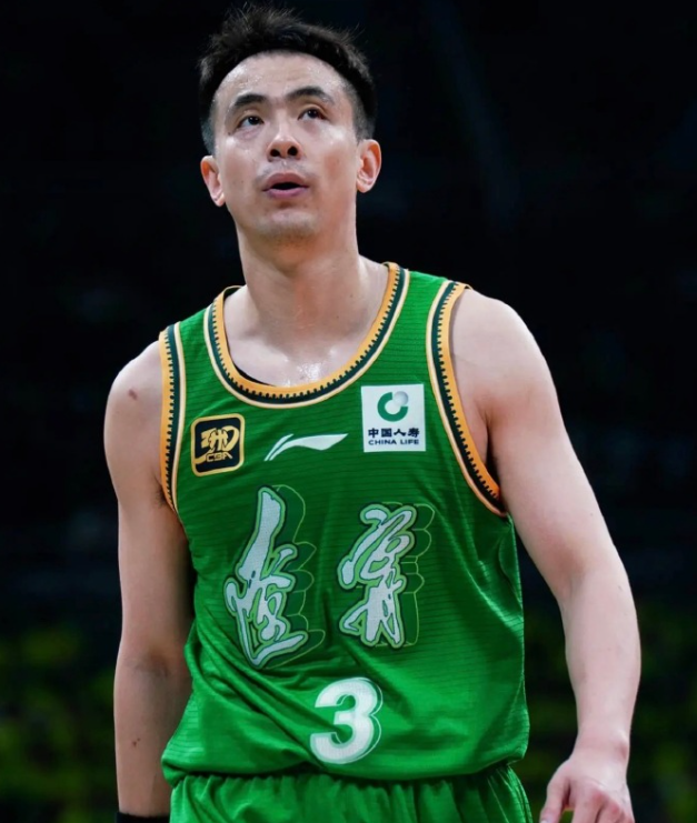 抢庄玩法-赵继伟首秀24+7献制胜罚球！辽宁险胜新疆 莫兰德6+14威尔斯14分